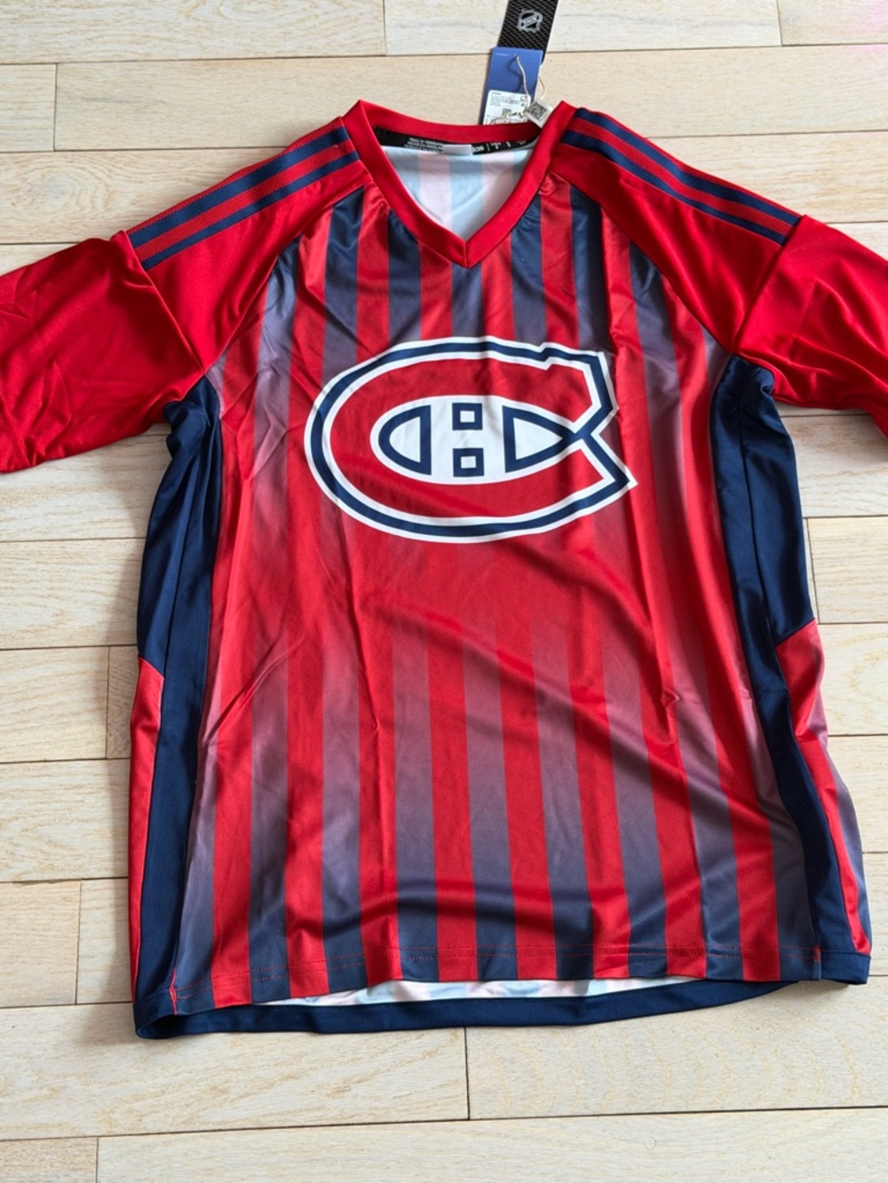 Montreal Canadiens soccer jersey size small adidas